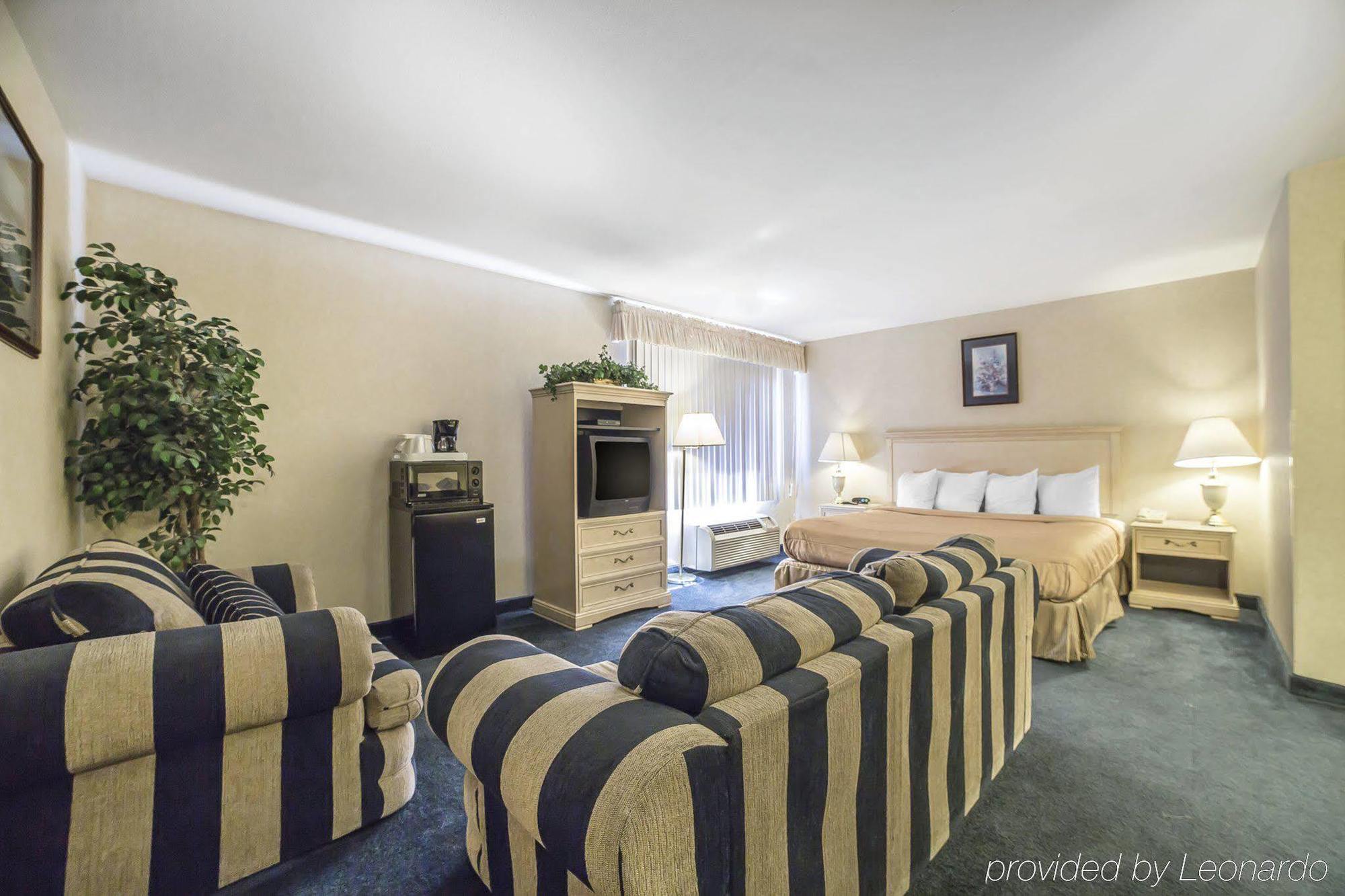 Econo Lodge Inn & Suites Sandy Exterior foto